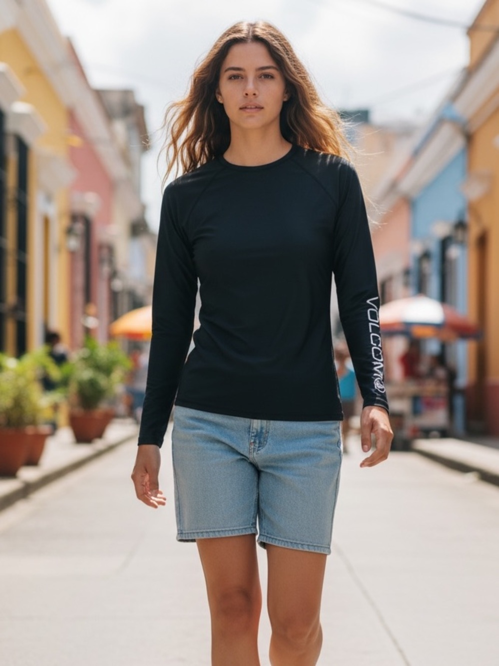 Volcom Black Long Sleeve Rash Guard with Sleeve Logo M